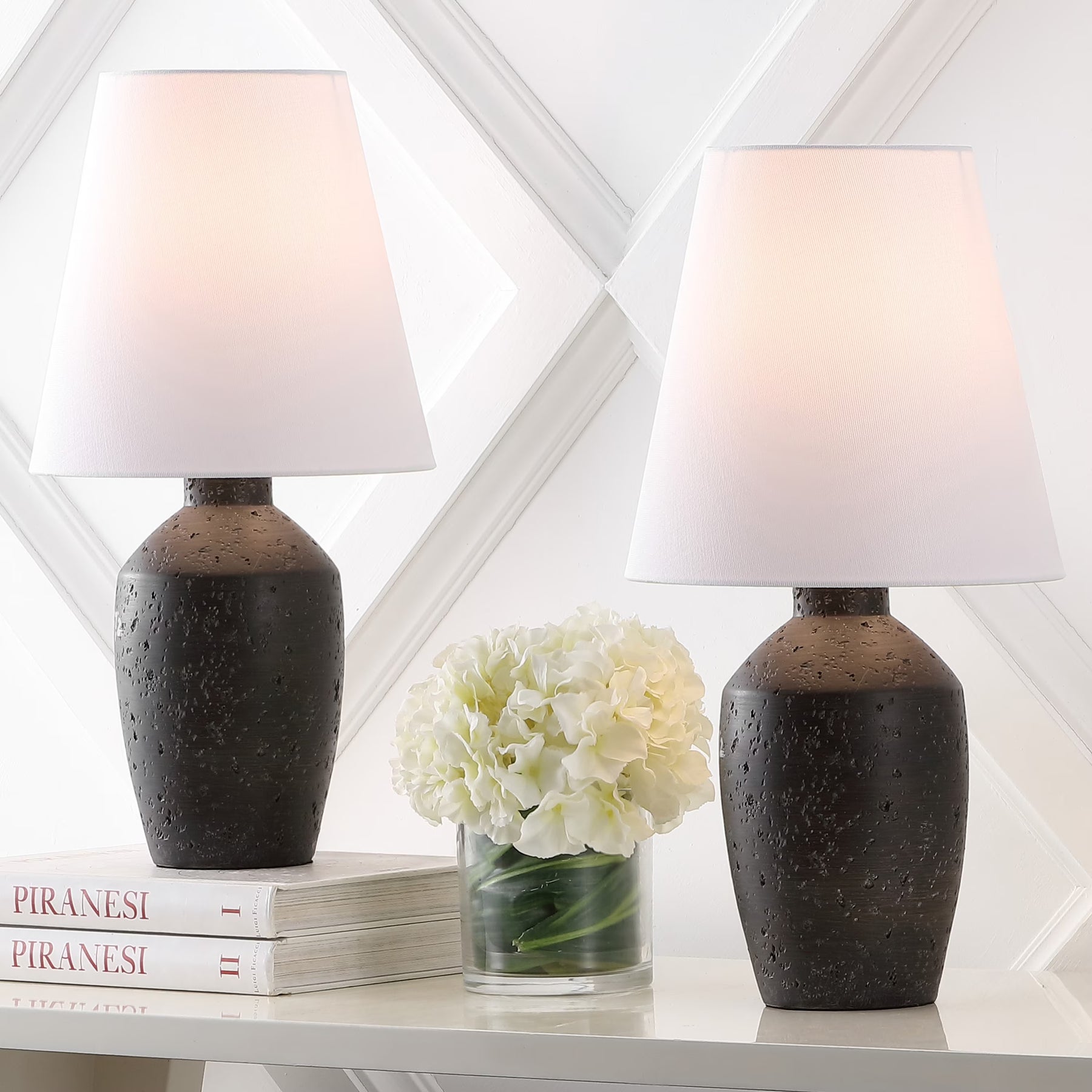 JONATHAN Y Xander 19.5" Minimalist Scandinavian Concrete Effect Resin/Iron Ginger Jar LED Table Lamp - Product image 1