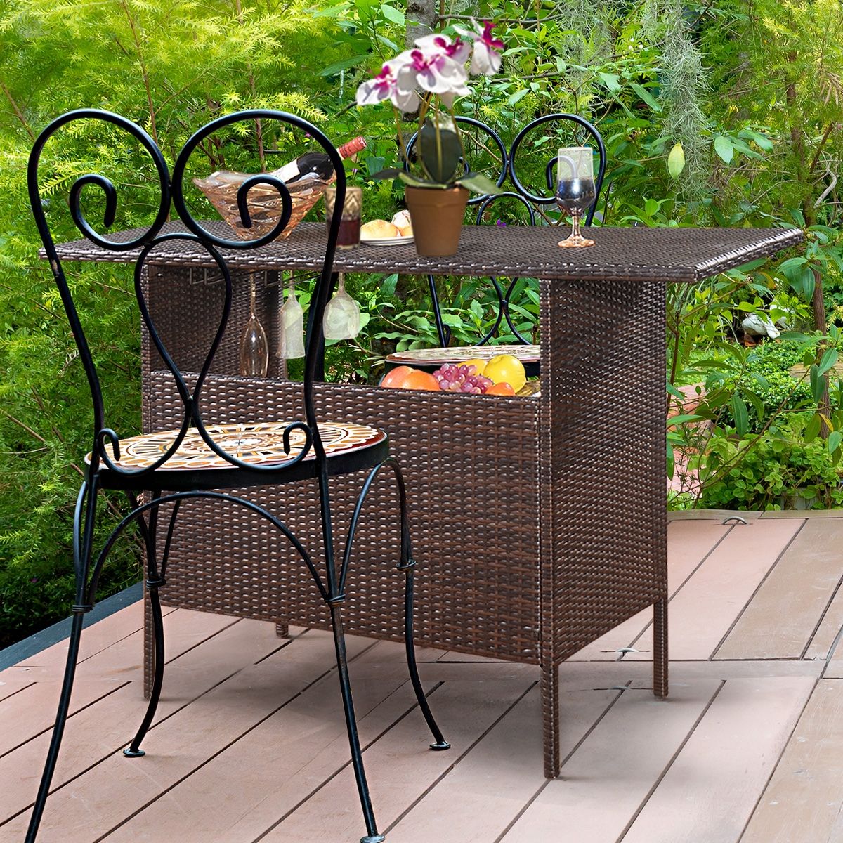 Garden Bar Table in Woven Resin with 2 Storage Shelves and 2 Rails for Brown Glass Holders -